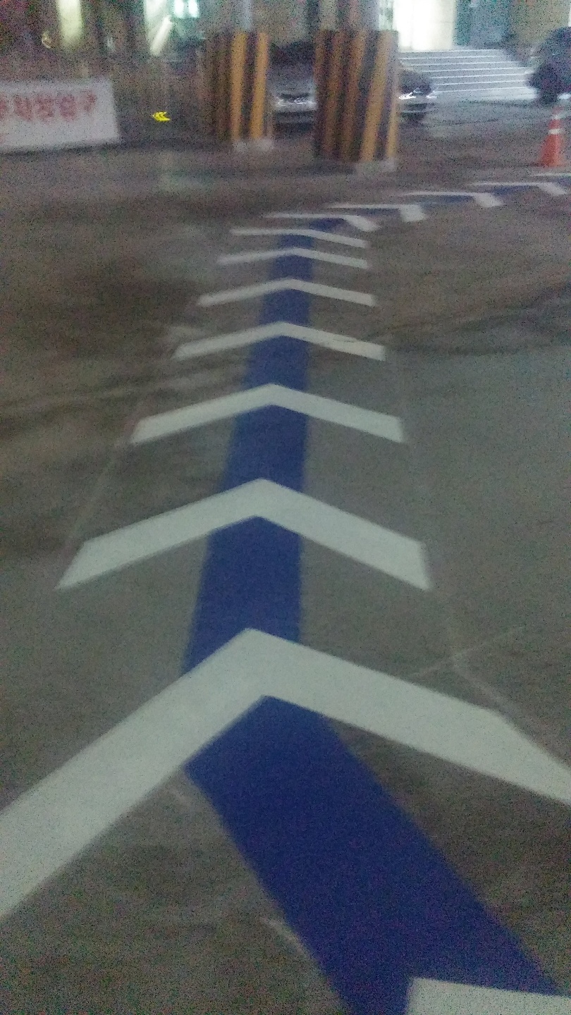 2084277712_ueC7Imr9_ae1bf0d35a2e47e1f03c526d35c305134194537d.jpg 이미지크게보기